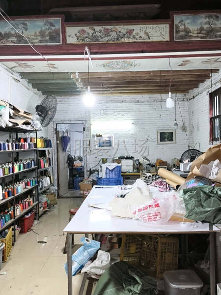 村里整栋房屋转让利用率极好-第1张图片