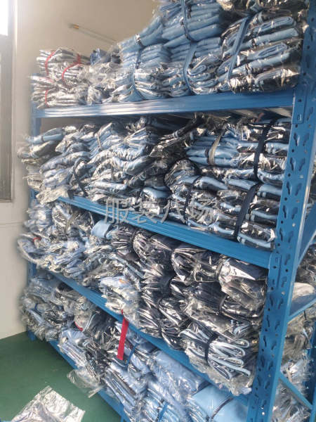 本厂专业服装，校服，医疗服，工作服-第2张图片