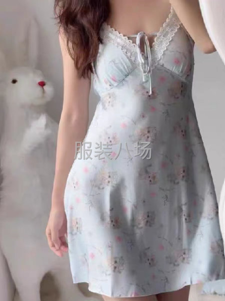 网批自设裁床找加工厂合作小作坊家庭式即可，配合度高有简单版有-第2张图片