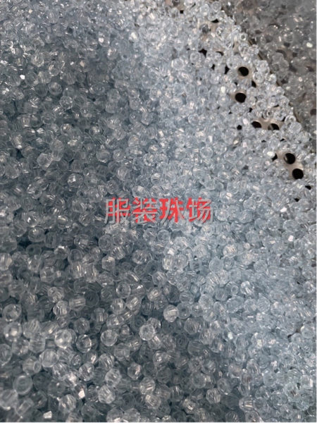 源头厂家，专业生产电脑绣花珠，米珠，米泡，管，等等-第7张图片