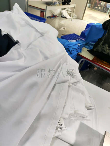 招聘校服T恤流水车位5名，冚车1人，包吃包住宿舍单间，成都市-第1张图片