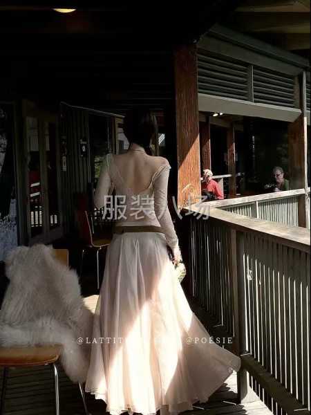 现金找专业雪纺连衣裙工厂合作-第1张图片