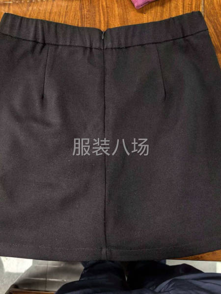 单款首单数量 300，总数量 1000-第1张图片