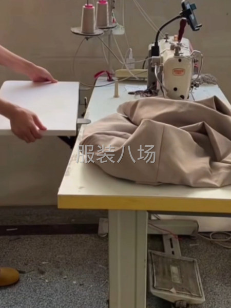 缝纫机通用延长台 免打孔-第1张图片