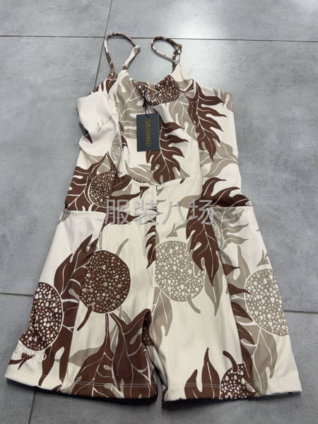 能开票的专业泳装工厂，款多，总共8000-第3张图片