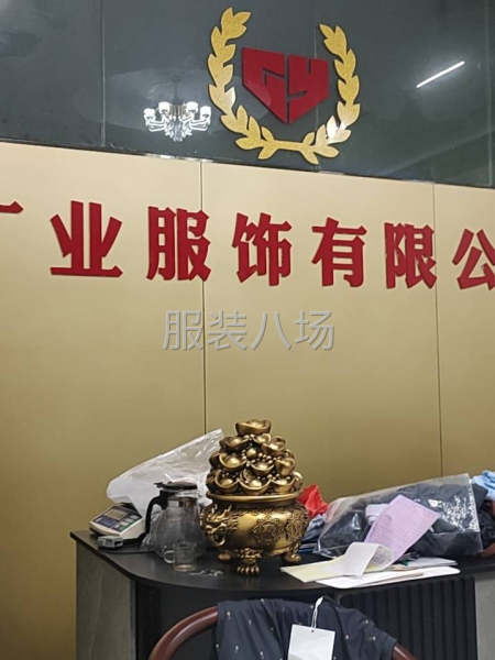 招工
 
本厂新开组，货源充足，专业做针织开筒衫、针织圆领，-第1张图片