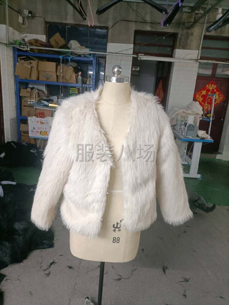 仿皮草大量现货，拿货联系，量大价格可聊-第3张图片