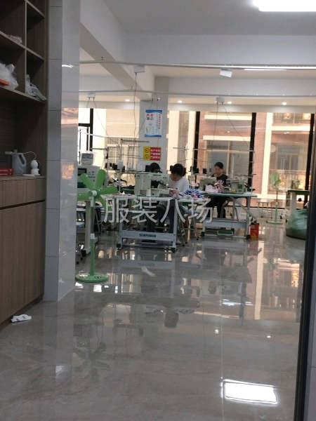 新开本厂招聘坎车，打边多名-第1张图片