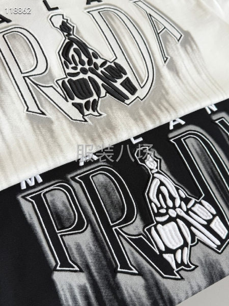 PRADA夏季新品T恤衫-第6张图片