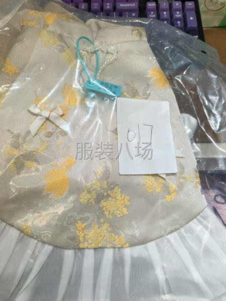 常年宠物服装、改良款旗袍-第2张图片