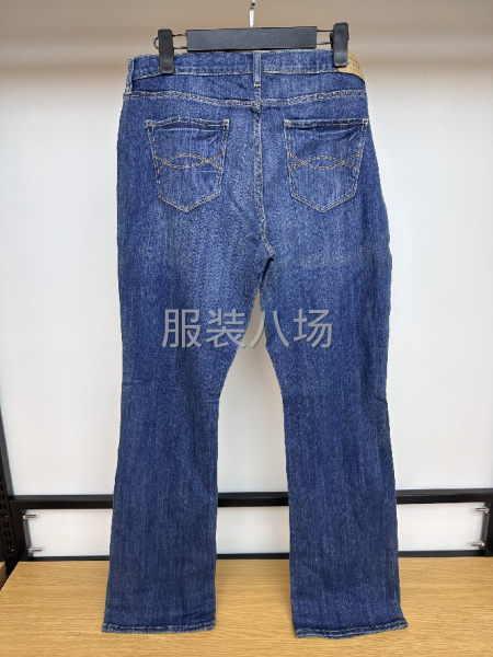 外贸大牌原单，成本价两折出售-第1张图片