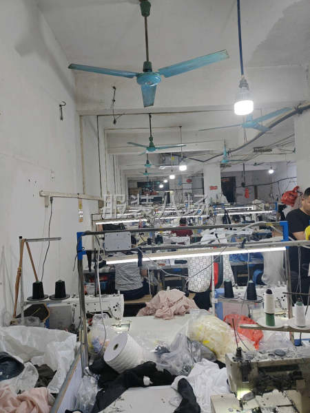 本厂专业承接女装全品类加工，厂里有固定工人15人，出货快捷，-第1张图片