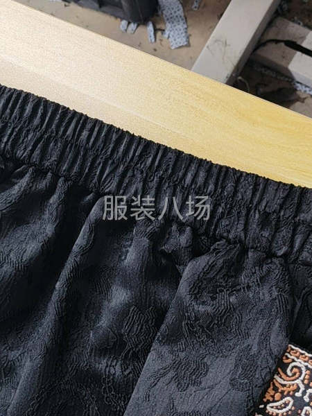 梅州裤子外套工区-第5张图片