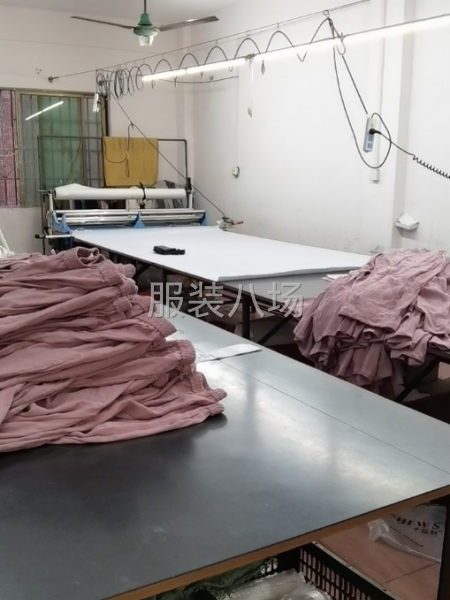 寻针织T恤加工-第1张图片