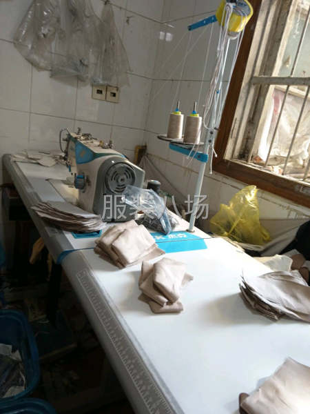 夫妻俩长期接裁片-第1张图片