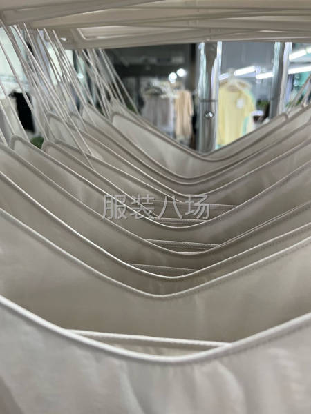 找能做精品时装工艺的夫妻档和小作坊，或者工厂-第5张图片