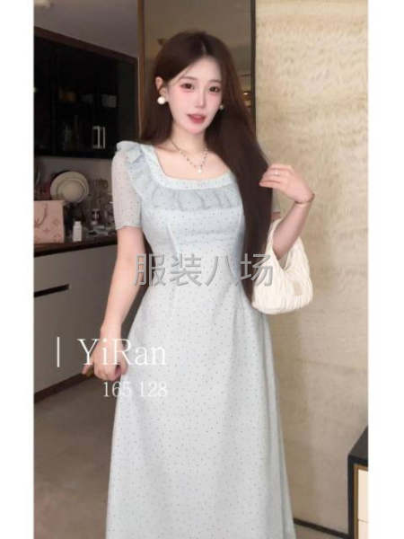 大量连衣裙外发大量连衣裙外发-第5张图片