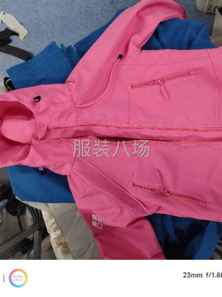 专做各类梭织衣服，单衣棉服羽绒服，裤子，外贸单-第3张图片