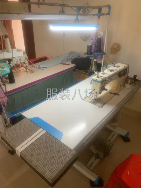 诚接单衣茄克锁边单裤夫妻队彭田村-第2张图片