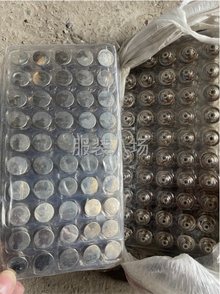 服装公司倒闭清库存-第8张图片