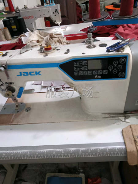 工作有责任心女士夫妻的优先-第1张图片