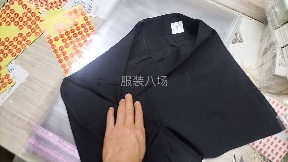 女裤外发寻找夫妻档-第1张图片