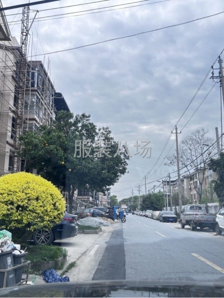 许巷街北面住房出租-第1张图片