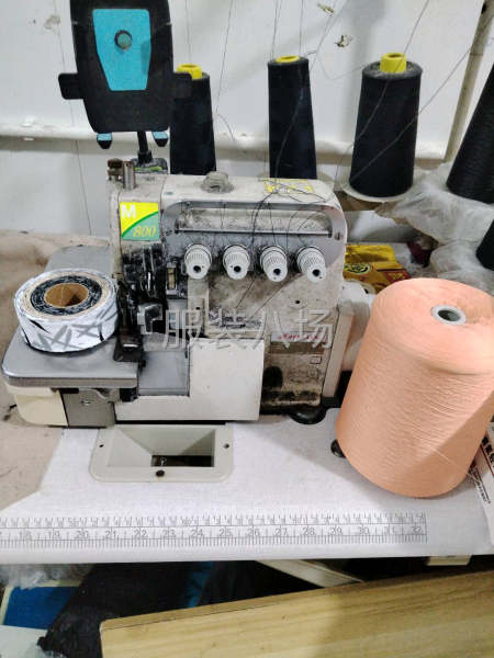 五线缝纫机2台-第1张图片