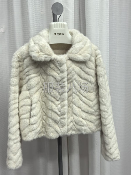 加工！裘皮工艺，皮毛一体仿貂环保毛外套-第6张图片