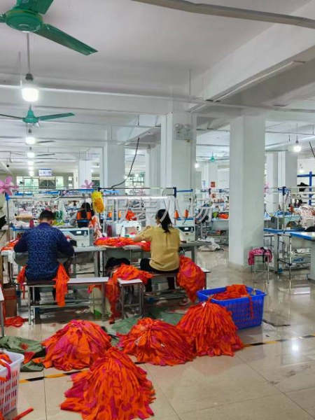 南村1000方服装厂房转让 免转让费-第5张图片
