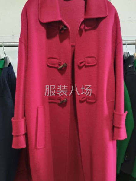 海宁巴比伦原创高端大衣-第6张图片