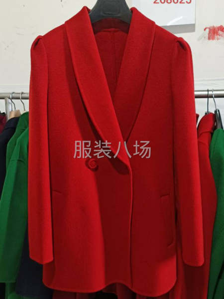 海宁巴比伦原创高端大衣-第7张图片