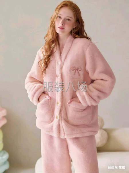 招聘专业睡衣高手 夫妻优先,捣浆煳勿扰,短期工不要,平车 拷-第5张图片