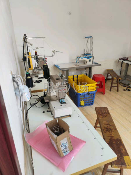 承接服装加工，旗袍，衬衣，小衫，T恤，民族风，风衣，马甲……-第4张图片