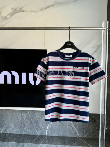 MIUMIU 女款条纹撞色短袖-第6张图片