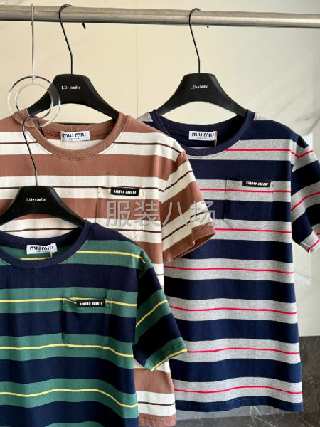 MIUMIU 女款条纹撞色短袖-第2张图片