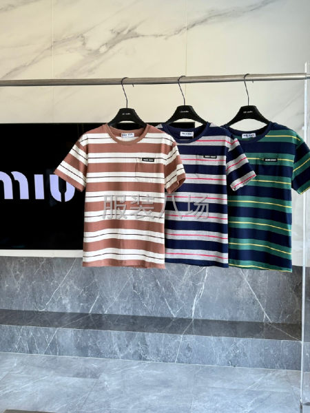MIUMIU 女款条纹撞色短袖-第1张图片