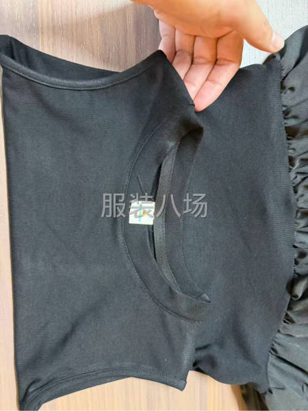 中道外发裙子-第1张图片