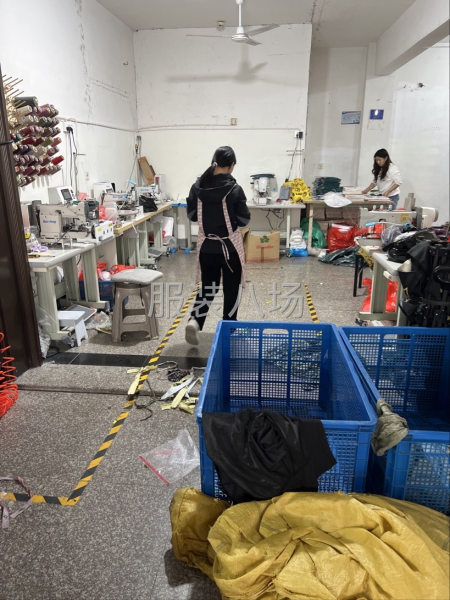 锁眼钉扣：整烫包装-第2张图片