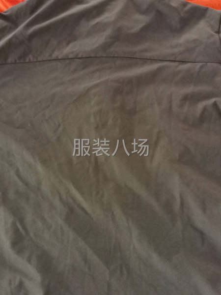 半拉链圆领衫-第2张图片