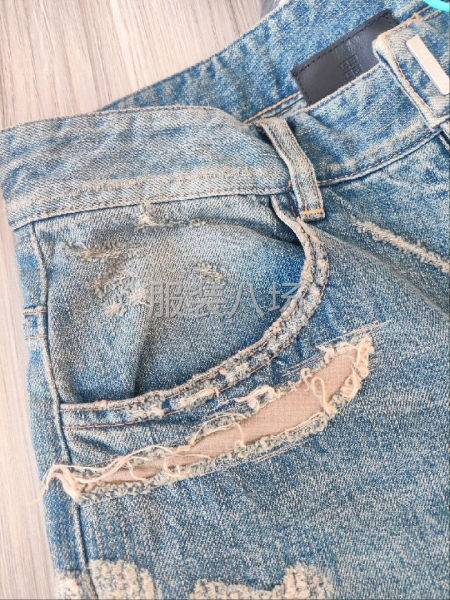 专业生产牛仔全系列25年，小单快返。三天出版，五到七出大货。-第8张图片