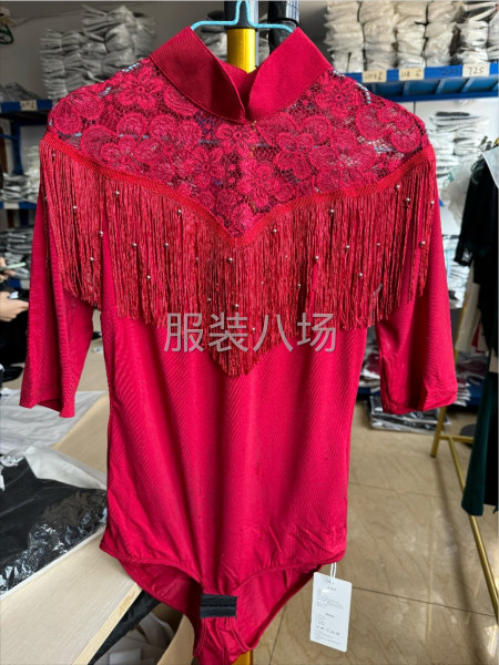 找女装针织套装长期合作加工厂-第1张图片