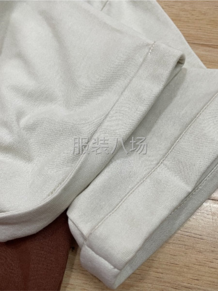 主做餐饮工作服长期有货外发，货源充足-第4张图片