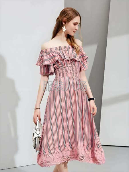 从事服装行业20多年质量放心。欢迎广大老板砸单。-第1张图片