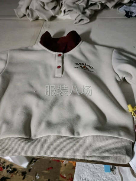 本厂承接各类服装加工订单，清加工、包工包料都行。 做工干净，-第5张图片