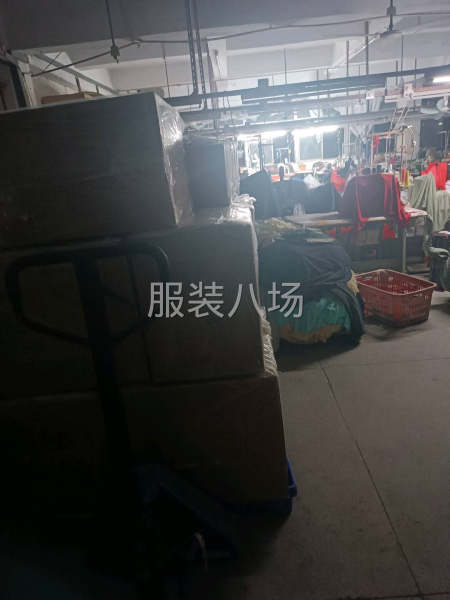 本厂承接各类服装加工订单，清加工、包工包料都行。 做工干净，-第9张图片