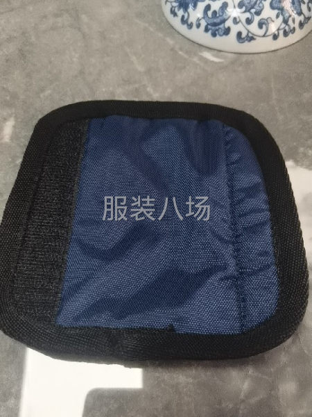 布袋，质量中等，缺点:就是大，优点:就是价高-第2张图片