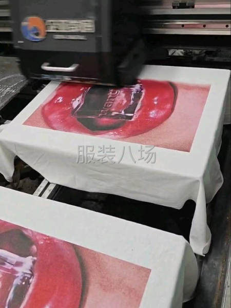 诚接 数码印花 手工印花 压刻字膜 服装激光烧花-第1张图片