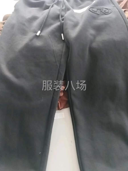 长年做裤子为主，价格合理，工资准时。-第1张图片