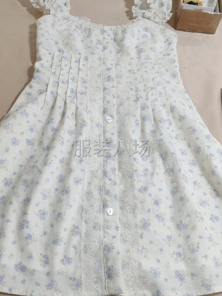 网单女式时装单大-第1张图片